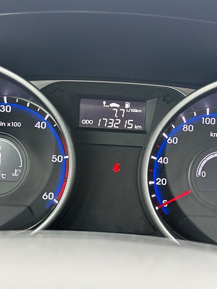 Hyundai ix35 7 of 10