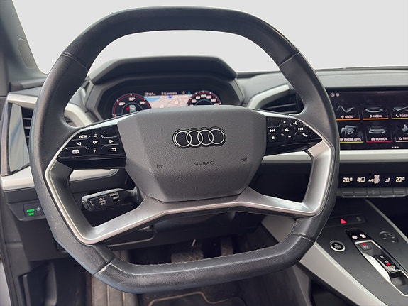 Audi Q4 e-tron 11 of 21