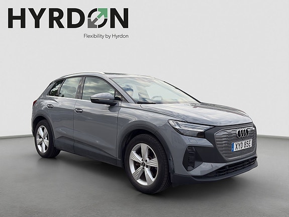 Audi Q4 e-tron 3 of 21