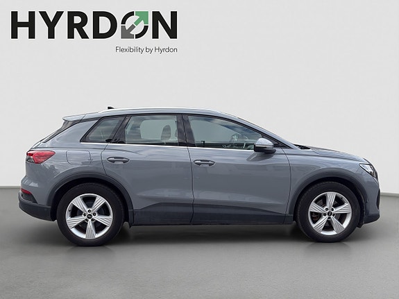 Audi Q4 e-tron 8 of 21
