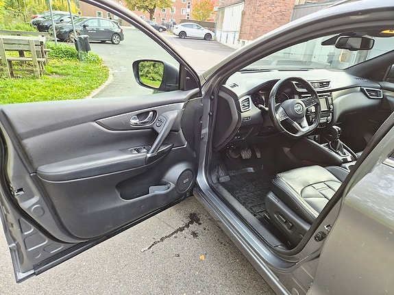 Nissan Qashqai 8 of 12