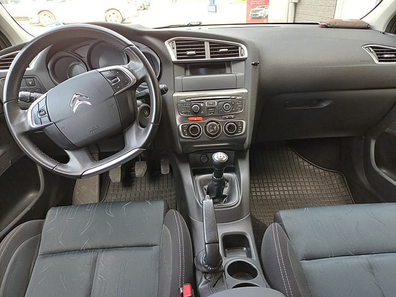 Citroen C4 5 of 7