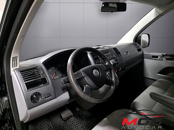 Volkswagen Transporter 11 of 23