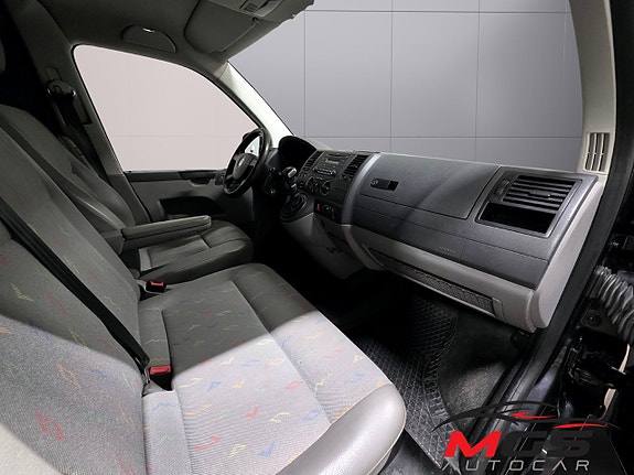 Volkswagen Transporter 8 of 23