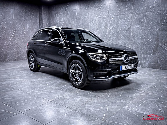 Mercedes-Benz GLC300 de 9 of 30