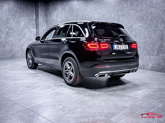 Mercedes-Benz GLC300 de 5 of 30