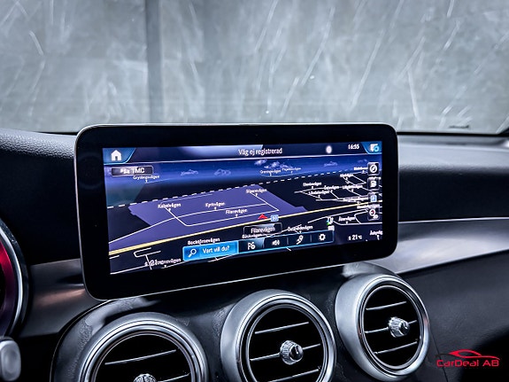 Mercedes-Benz GLC300 de 24 of 30