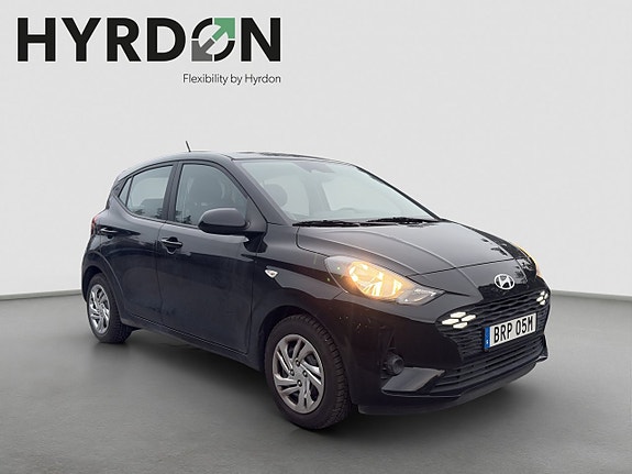 Hyundai i10 3 of 21