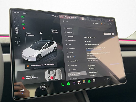 Tesla Model 3 25 of 29
