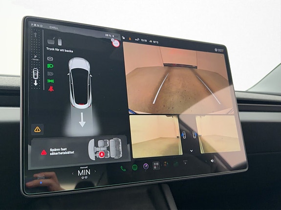 Tesla Model 3 21 of 29