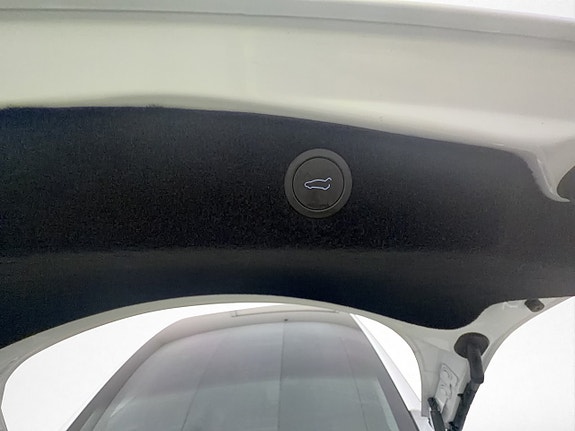 Tesla Model 3 27 of 29