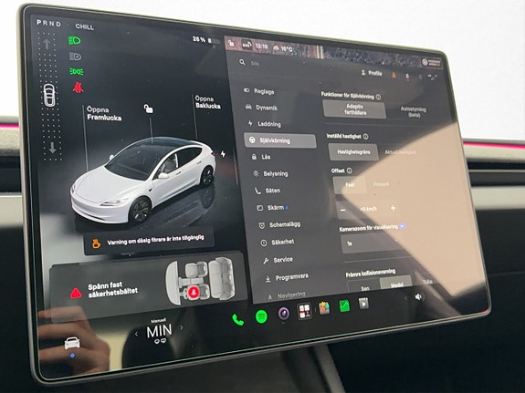 Tesla Model 3 24 of 29
