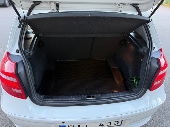 BMW 118d 15 of 27