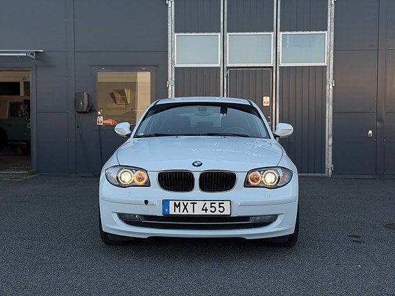 BMW 118d 9 of 27