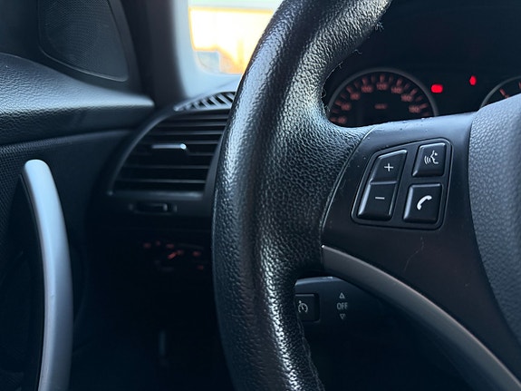 BMW 118d 21 of 27