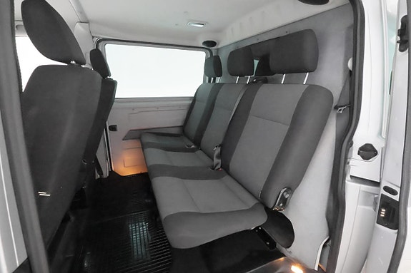Volkswagen Transporter 17 of 28