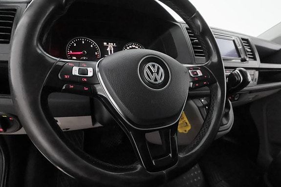 Volkswagen Transporter 15 of 28