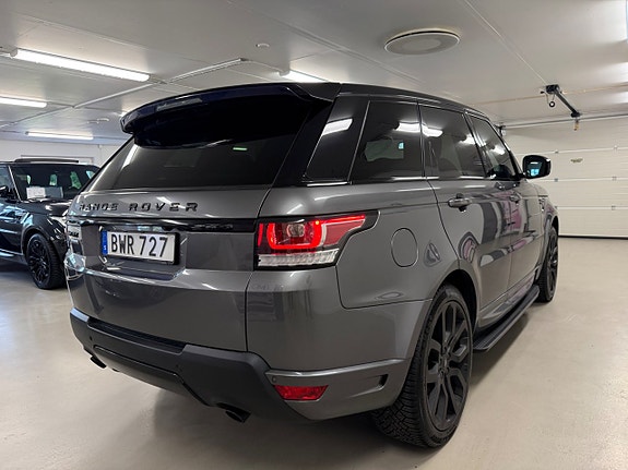 Land Rover Range Rover Sport 15 of 27