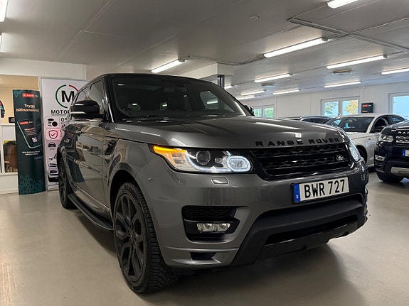 Land Rover Range Rover Sport 16 of 27