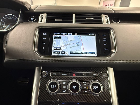 Land Rover Range Rover Sport 23 of 27