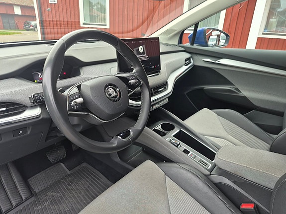 Skoda Enyaq 11 of 18