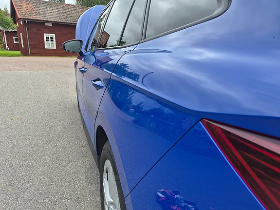 Skoda Enyaq 7 of 18