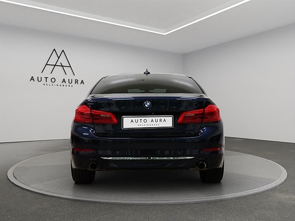BMW 530i 5 of 23