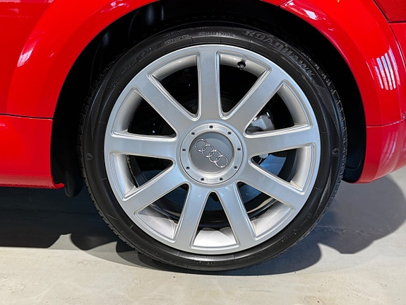 Audi TT 11 of 24
