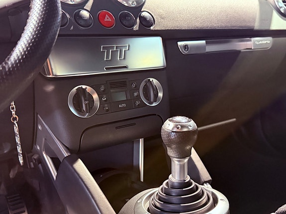 Audi TT 21 of 24
