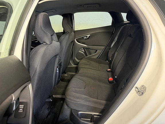 Volvo V40 Cross Country 19 of 20