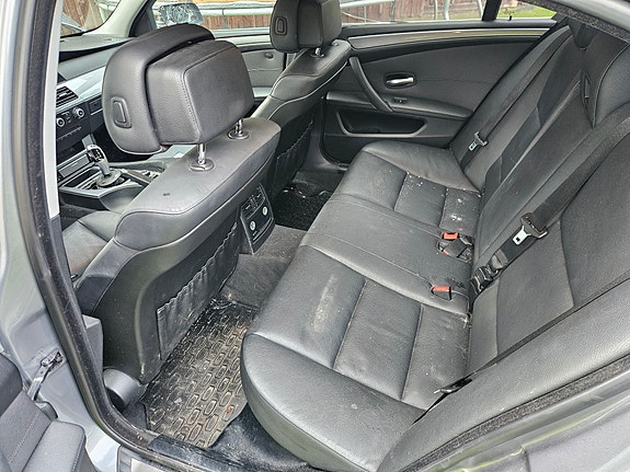 BMW 520d 4 of 7