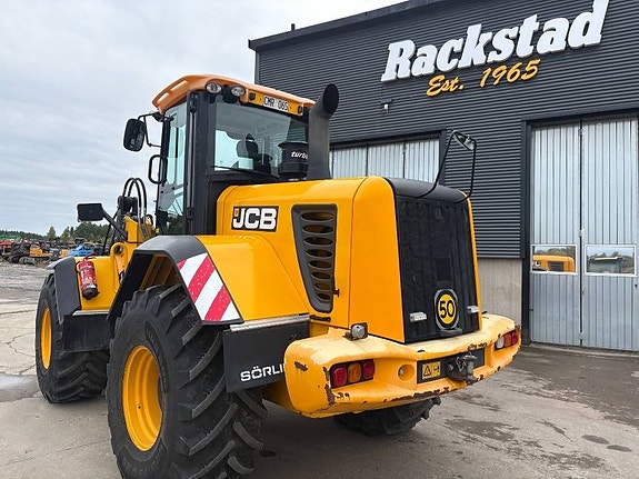 JCB 426 E HT 2 of 16