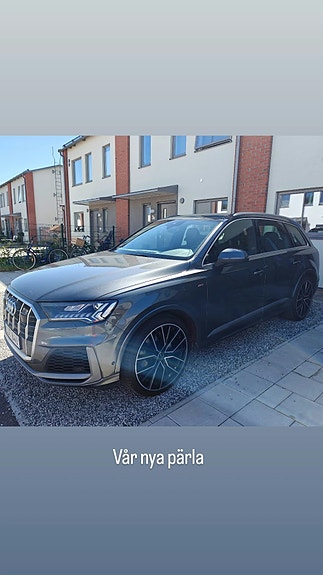 Audi Q7 3 of 9