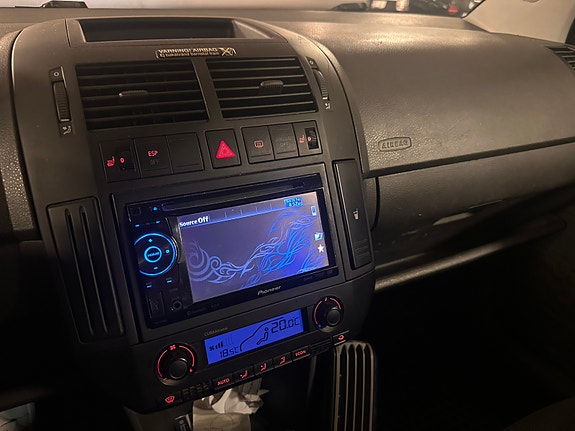 Volkswagen Polo 14 of 14