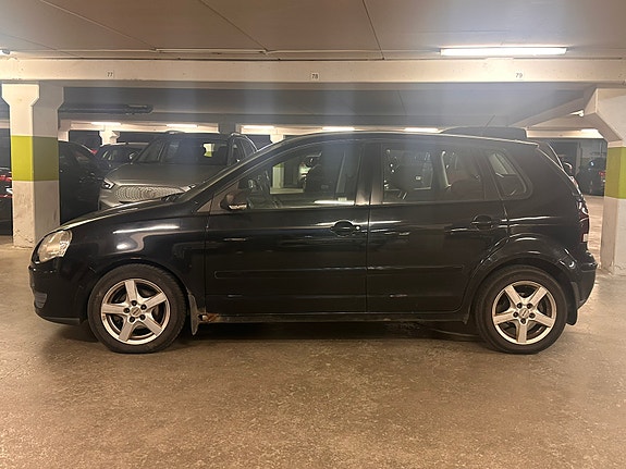 Volkswagen Polo 10 of 14