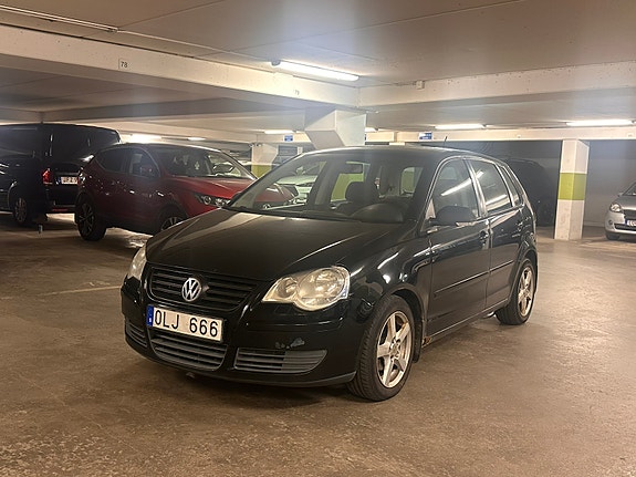 Volkswagen Polo 7 of 14
