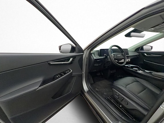 Kia EV6 9 of 30