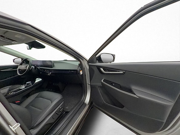 Kia EV6 13 of 30