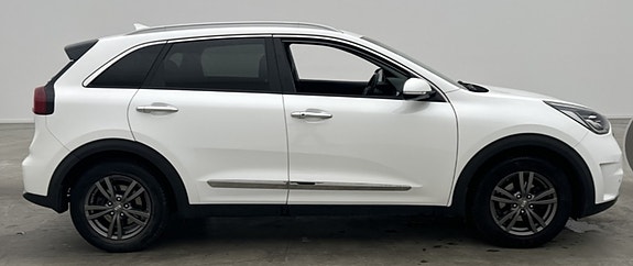 Kia Niro 4 of 30