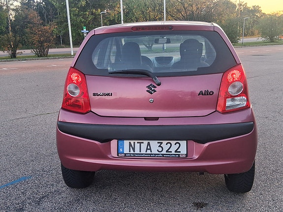 Suzuki Alto 3 of 10