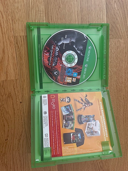 Product image 2 of 3