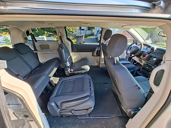 Chrysler Grand Voyager 4 of 11