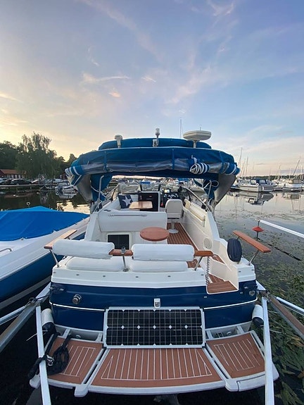 Bayliner 2455 3 of 12