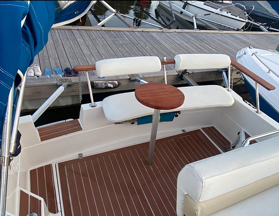 Bayliner 2455 4 of 12