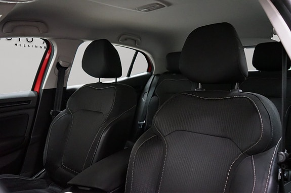 Renault Megane 10 of 18