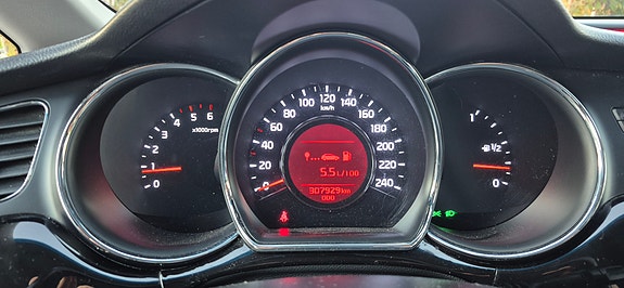 Kia Ceed 11 of 13