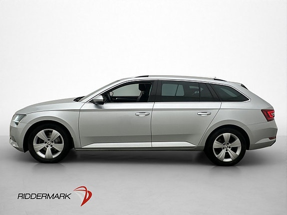 Skoda Superb 8 of 30