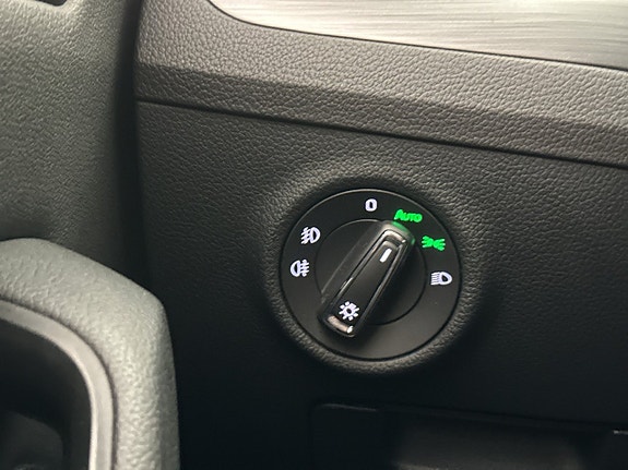 Skoda Superb 15 of 30