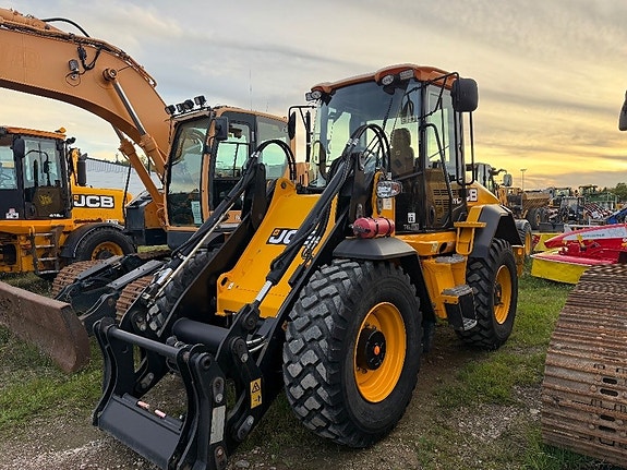JCB 411 HT 1.100tim