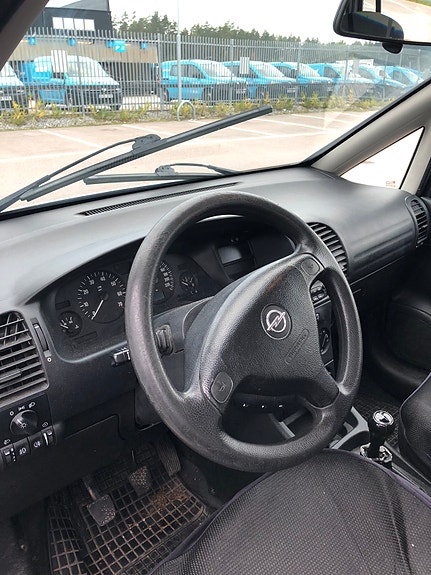 Opel Zafira 5 of 10